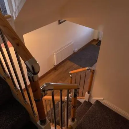 Holbeck Garden Apartment
